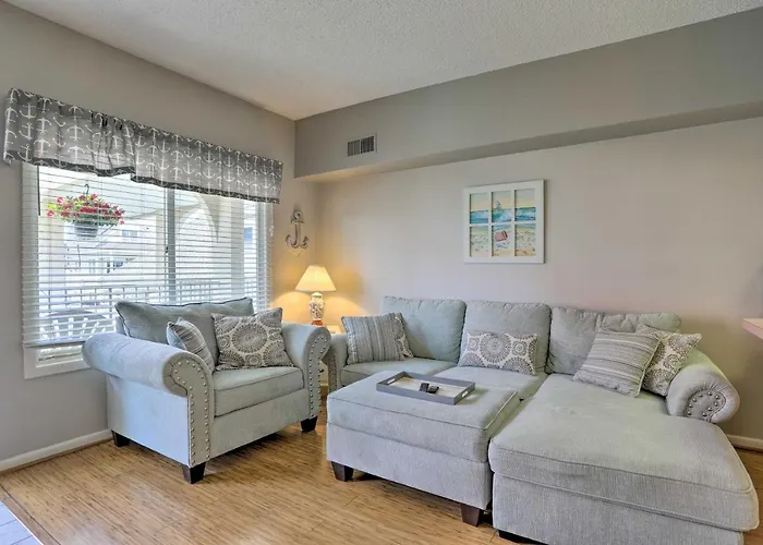 Quaint Wildwood Condo About Walk To Beach!