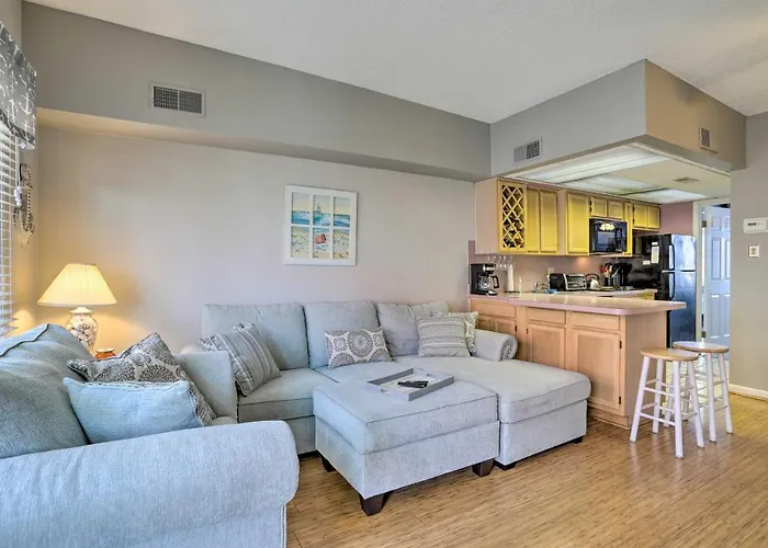 Quaint Wildwood Condo About Walk To Beach!
